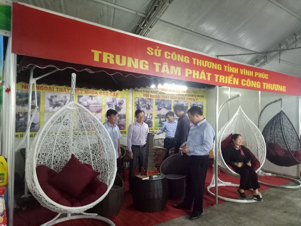 Gian hàng của Trung tâm Phát triển Công thương tỉnh Vĩnh Phúc