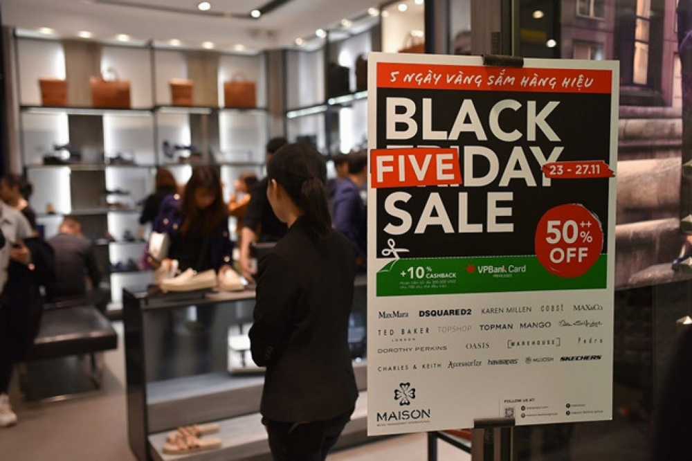 ngày thứ sáu đen tối black friday