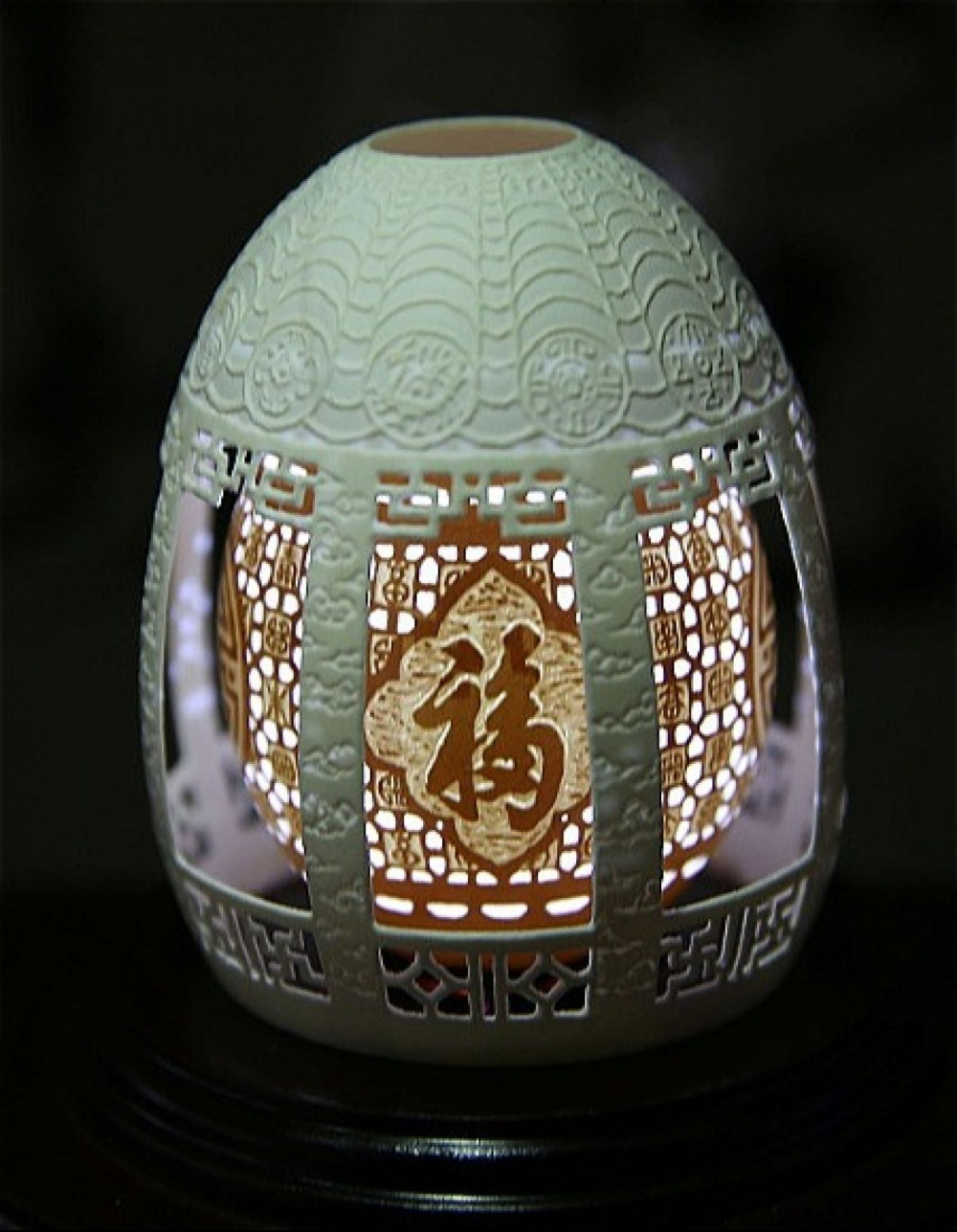 khắc trứng
