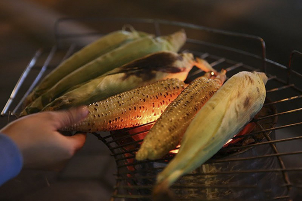 ngô nướng mùa đông