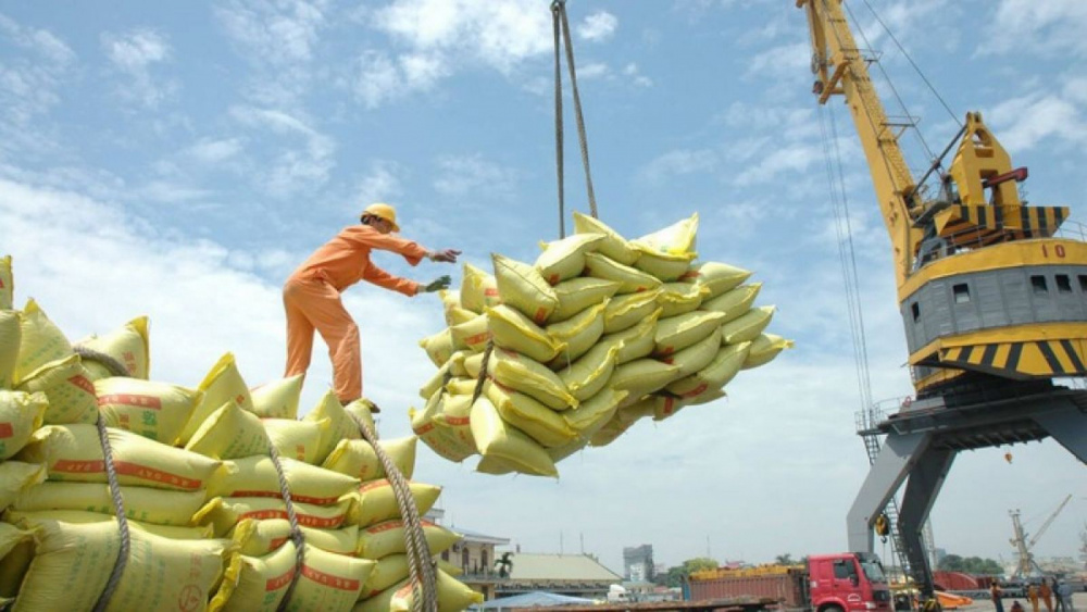 xuất siêu lập kỷ lục
