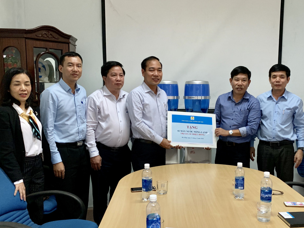 CĐCT hỗ trợ tư vấn Cwin50 tỷ lệ cược cao cho NLĐ