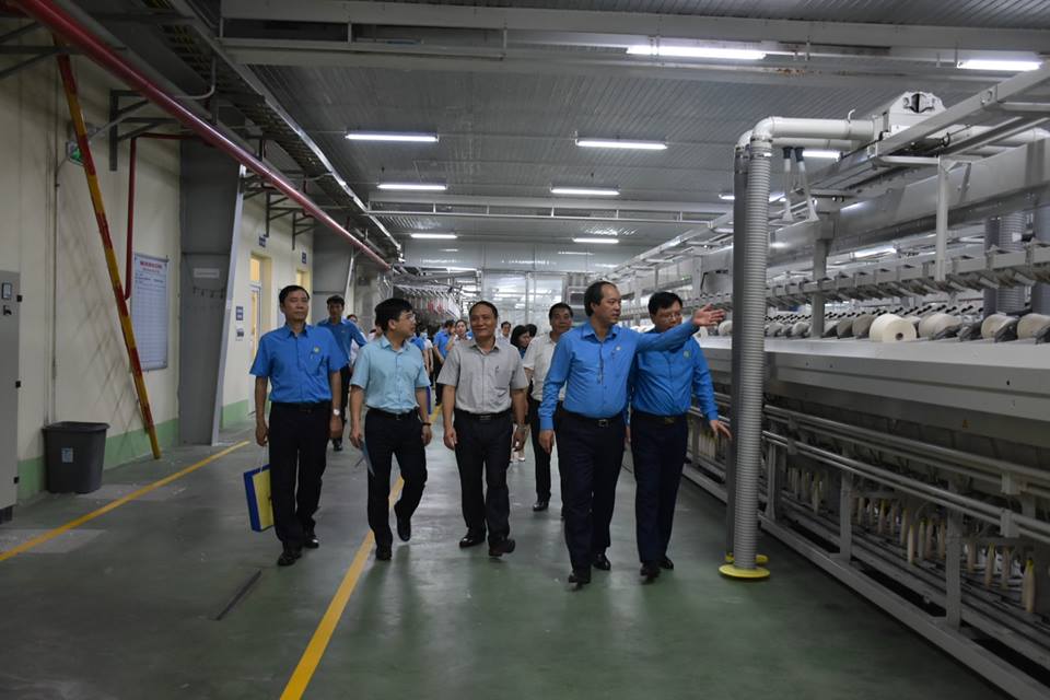 Ngành Dệt May phát động Tháng Công nhân