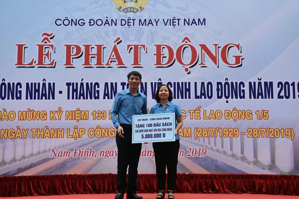 Ngành Dệt May phát động Tháng Công nhân