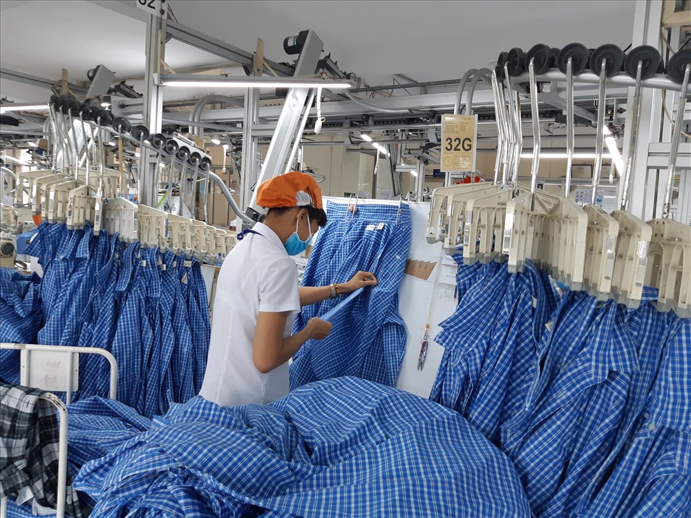 trả lương làm thêm giờ lũy tiến