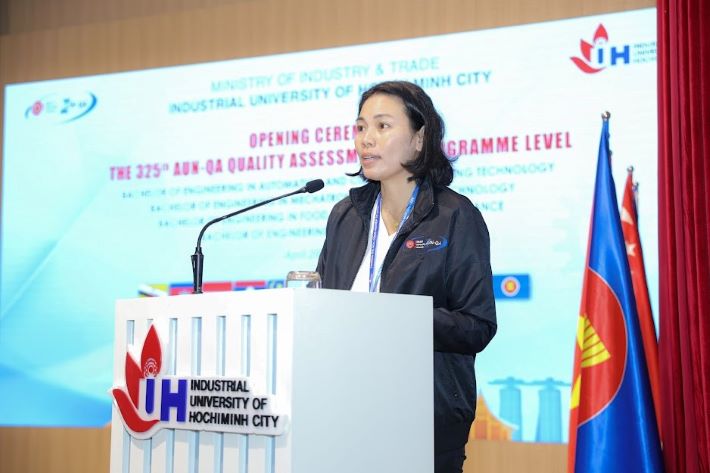 TS. Maria Elissa J. Lao phát biểu tại lễ khai mạc