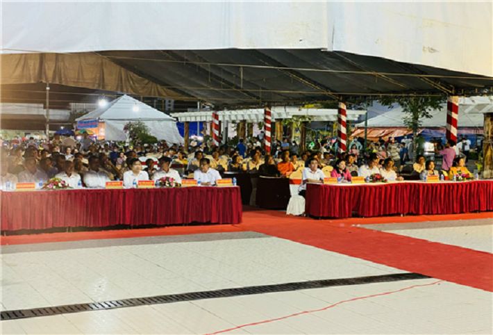 Quang cảnh lễ khai mạc