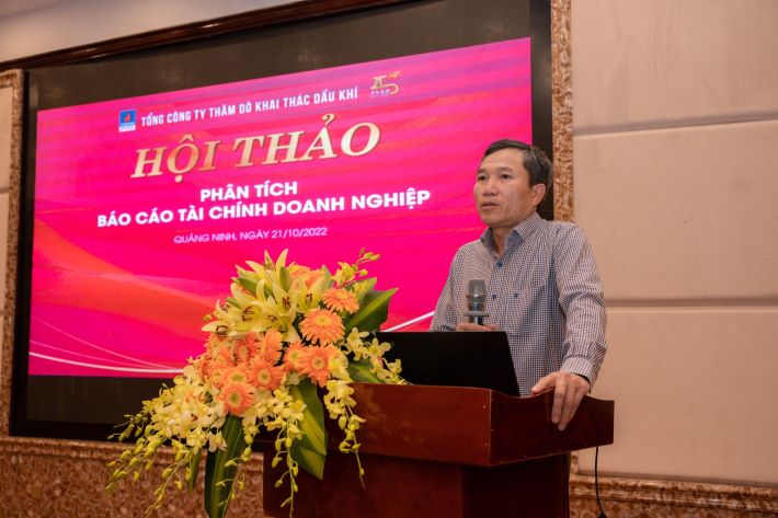 Ông Hoàng Ngọc Trung -  Phó Tổng giám đốc PVEP phát biểu khai mạc hội thảo