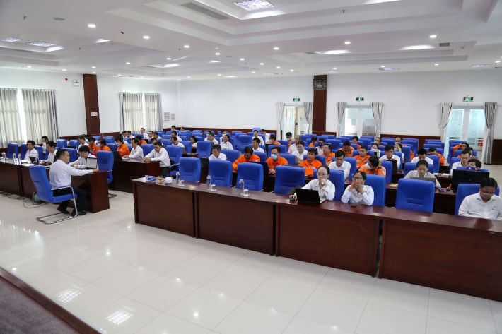 CBNV tham dự lớp đào tạo