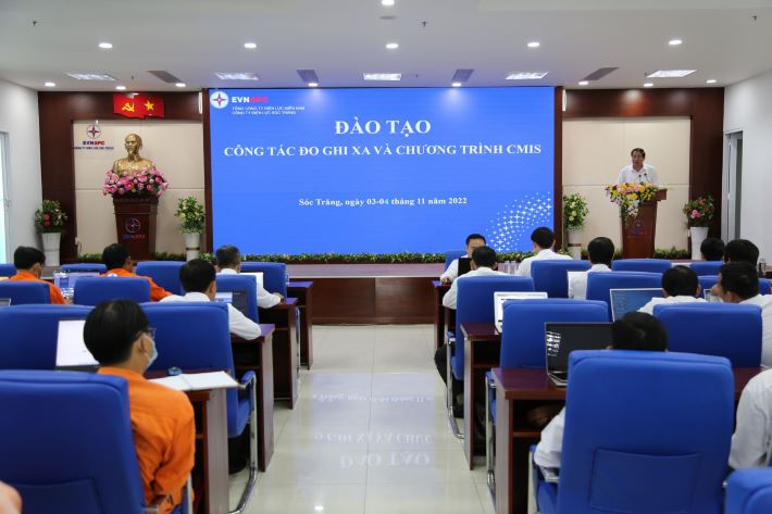 Công ty Điện lực Sóc Trăng đã phối hợp cùng Công ty Công nghệ thông tin Điện lực miền Nam tổ chức lớp đào tạo sử dụng các chương trình đo ghi xa và chương trình CMIS 3.0.