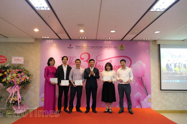 hội thi “Hoa trái bốn mùa” kỷ niệm Ngày Quốc tế Phụ nữ