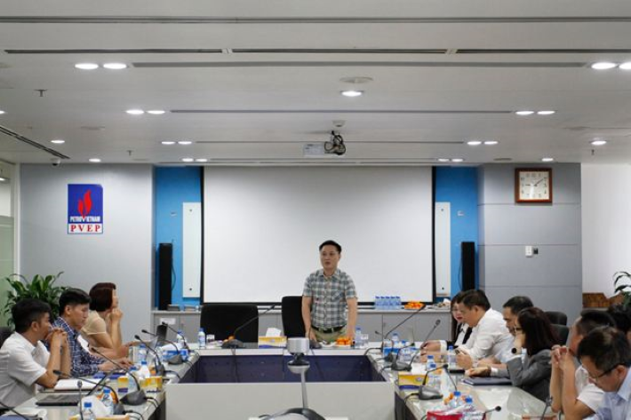 Ông Đinh Thế Hùng – Trưởng Ban CN&ATSKMT/Ủy viên Thường trực Hội đồng Sáng kiến TCT phát biểu khai mạc