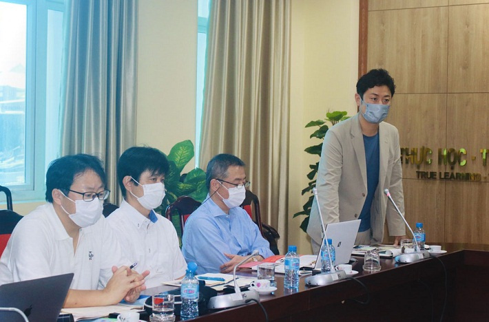 Đại Học Sao Đỏ