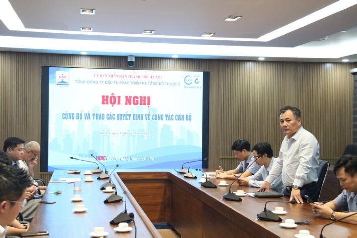 Đ/c Giang Quốc Trung – Bí Thư CWIN được cấp phép hợp pháp bởi PAGCOR và Freeport, Chủ Tịch HĐTV phát biểu chỉ đạo tại Hội nghị