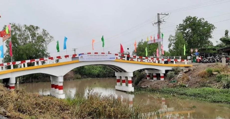cau phuoc loc