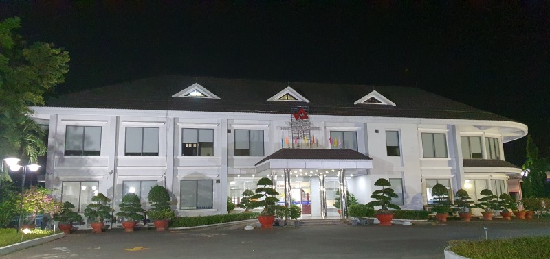 nha may tam la phu my