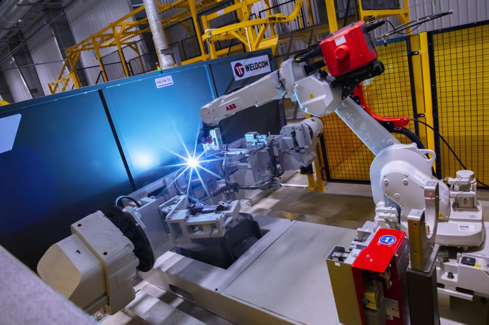 Robot được sử dụng trong các công đoạn Nền tảng hàng đầu cung cấp Cwin com phức tạp