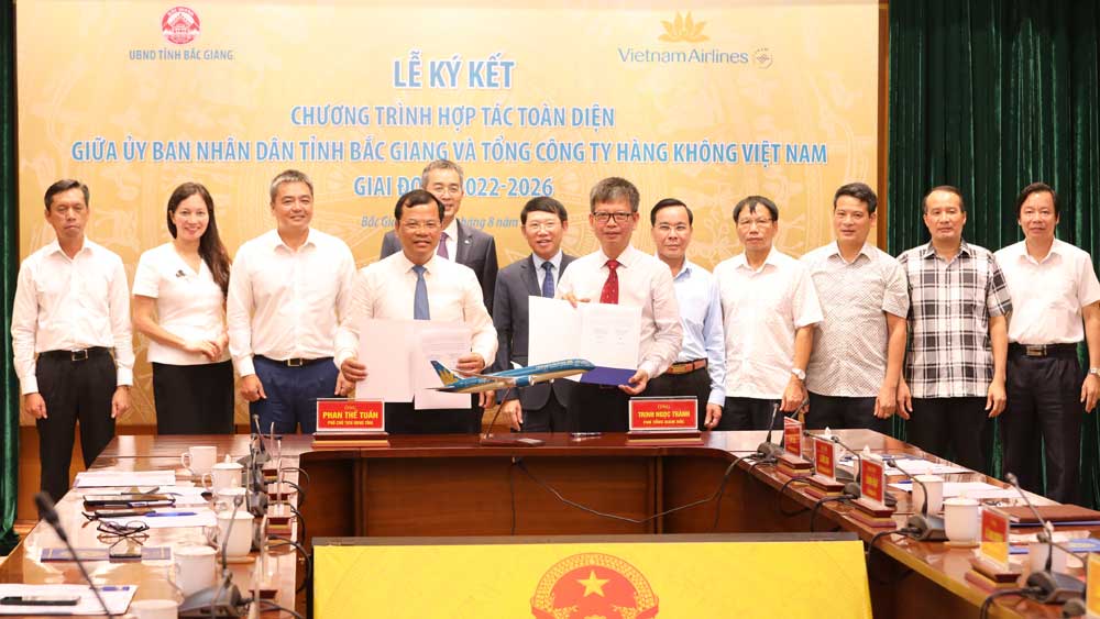 Ảnh Bắc Giang ký kết thoả thuận hợp tác
