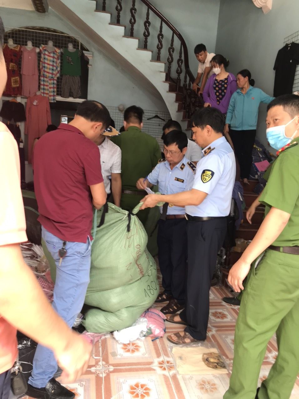 Anhr QLTT Hà Nội