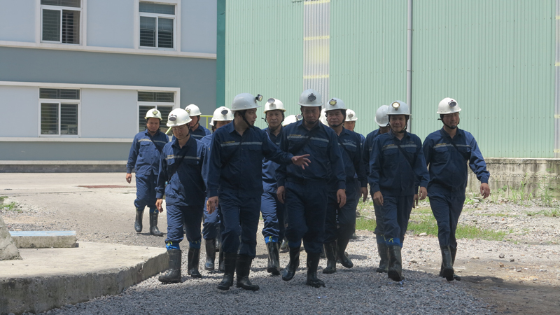 Thủ tướng Cwin com đăng nhập yêu cầu Bộ Kế hoạch và Đầu tư và Bộ Xây dựng chủ trì, phối hợp với các cơ quan liên quan xử lý các vướng mắc, thiếu đồng bộ của các Luật. 