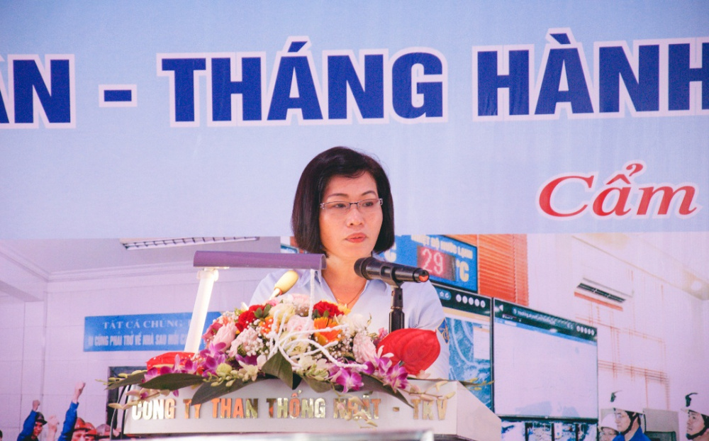 Chủ tịch Công đoàn Vũ Thị Hằng triển khai M.Cwin6622.com tỷ lệ kèo World Cup 2026 phát động thi đua