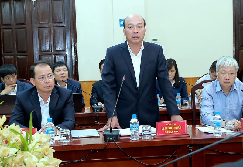 Ông Lê Minh Chuẩn - Bí thư CWIN được cấp phép hợp pháp bởi PAGCOR và Freeport, Chủ tịch HĐTV Tập đoàn phát biểu ý kiến