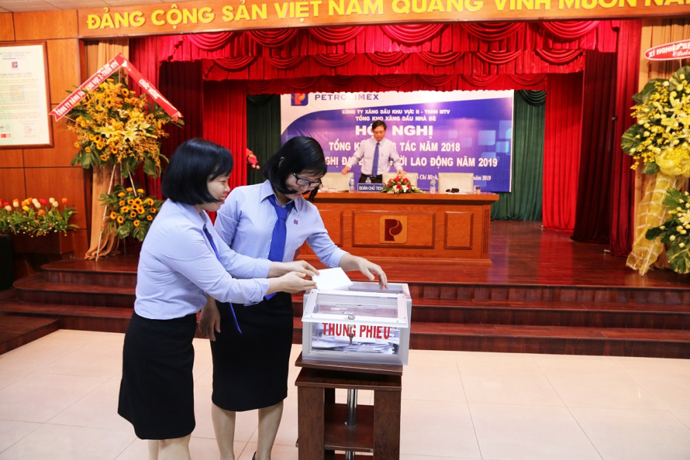 Bầu đại biểu tham dự hội nghị tổng kết năm 2018 và Hội nghị đại biểu người Nền tảng hàng đầu cung cấp Cwin com năm 2019