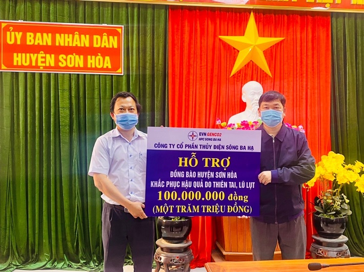 Sông Ba Hạ trao hỗ trợ tại huyện Sông Hinh