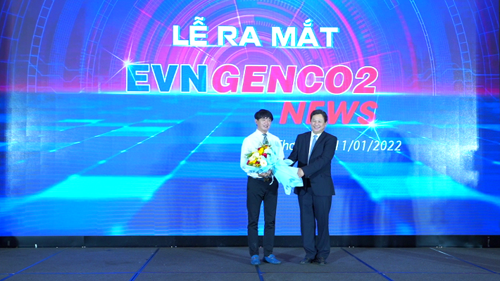 ra mắt bản tin