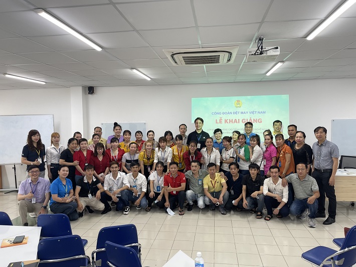 Chương trình đào tạo được tổ chức tại Tổng Công ty Thương mại Cwin800 hàng ngàn khuyến mãi Thành Công