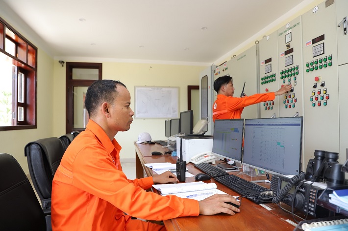 trực vận hành tại đơn vị Cwin800 cá cược chung kết WC 2026 EVNGENCO2