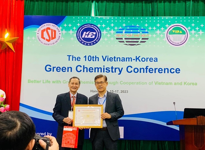 hình ảnh tại hội thảo Hóa học xanh