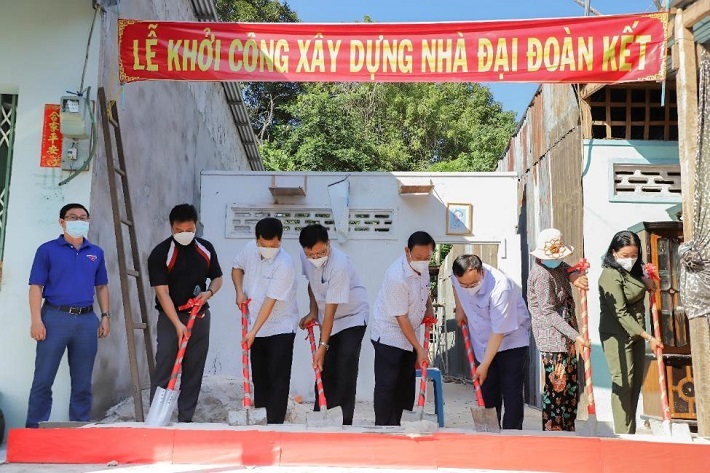 khởi công xây dựng nhà đại đoàn kết
