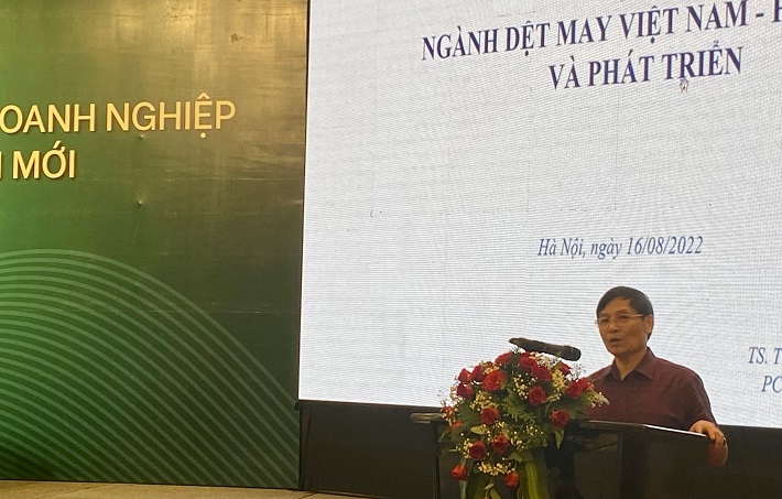 ông Trương Văn Cẩm chia sẻ tại sự kiện
