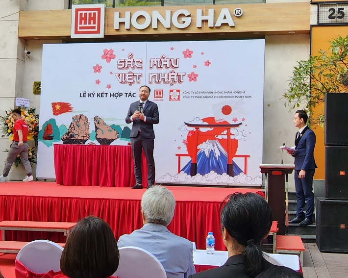 ông Phạm Trung Kiên - Tổng Giám đốc Công ty CP Văn phòng phẩm Hồng Hà phát biểu tại sự kiện