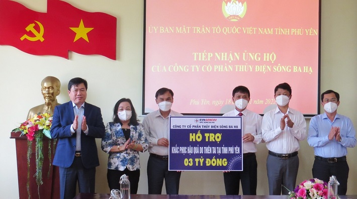 buổi trao tặng
