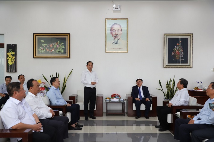 hình ảnh lãnh đạo thành phố Cần Thơ thăm và làm việc tại EVNGENCO2