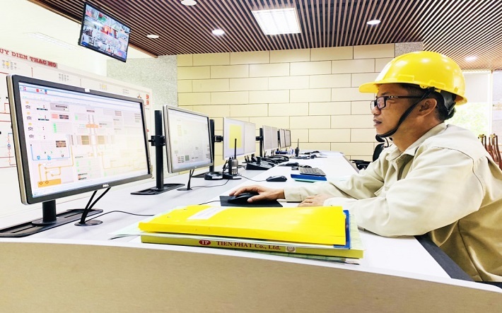 hình ảnh trong văn phòng Cwin800 cá cược chung kết WC 2026 Thác Mơ
