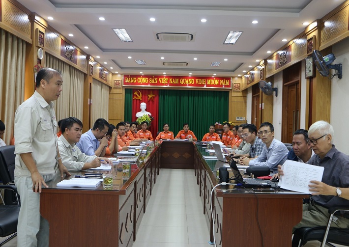 hình ảnh ông Vũ Hữu Phúc phát biểu khai mạc tại Khóa đào tạo