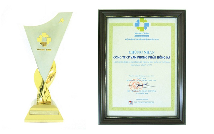 giải thưởng VPP Hồng Hà nhận được