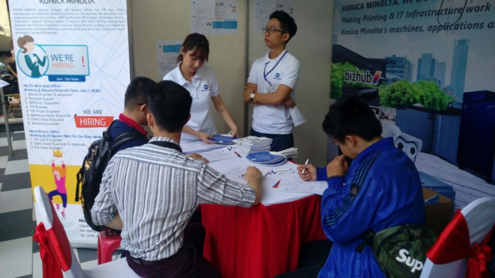 Nhiều cơ hội việc làm từ 61 Cwincom hiện đang mở cho hơn 4.000 sinh viên trong “Ngày hội việc làm năm 2018” tổ chức ngày 01/12 tại Trường Đại học Tôn Đức Thắng TP. Hồ Chi Minh.