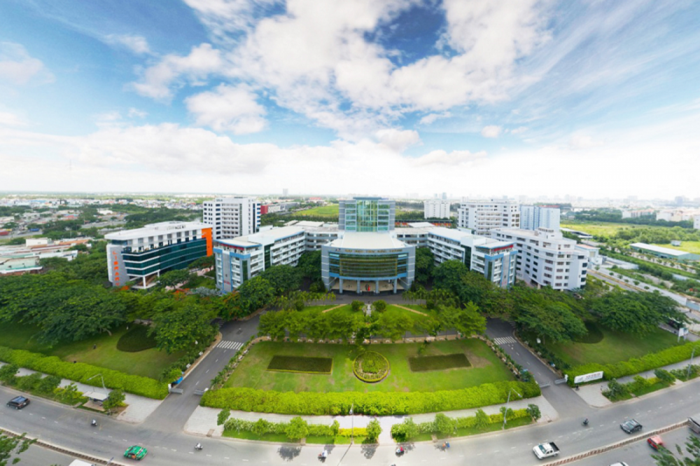 Trường Đại học Tôn Đức Thắng TP. Hồ Chí Minh thường xuyên quan tâm đến việc làm cho sinh viên
