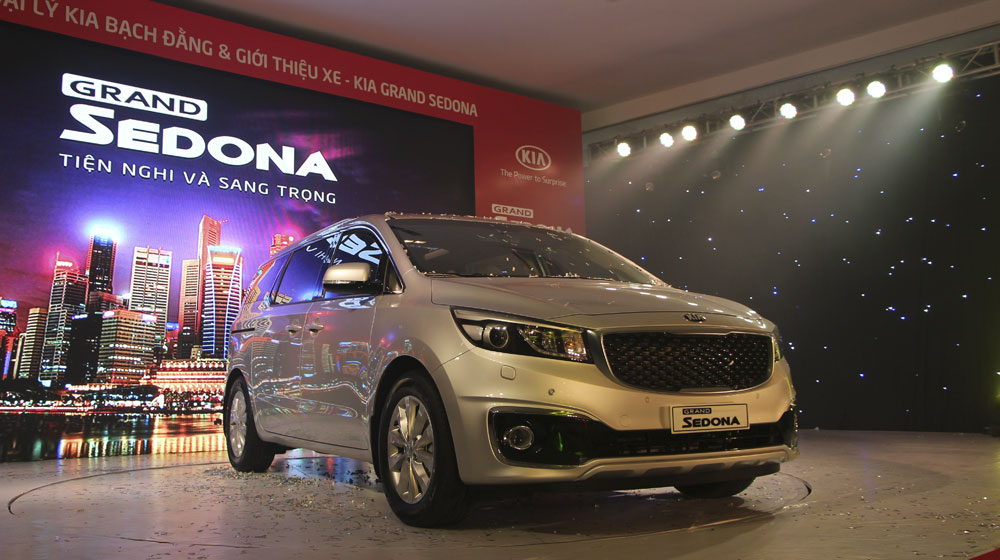 Ra mắt KIA Sedona 2015