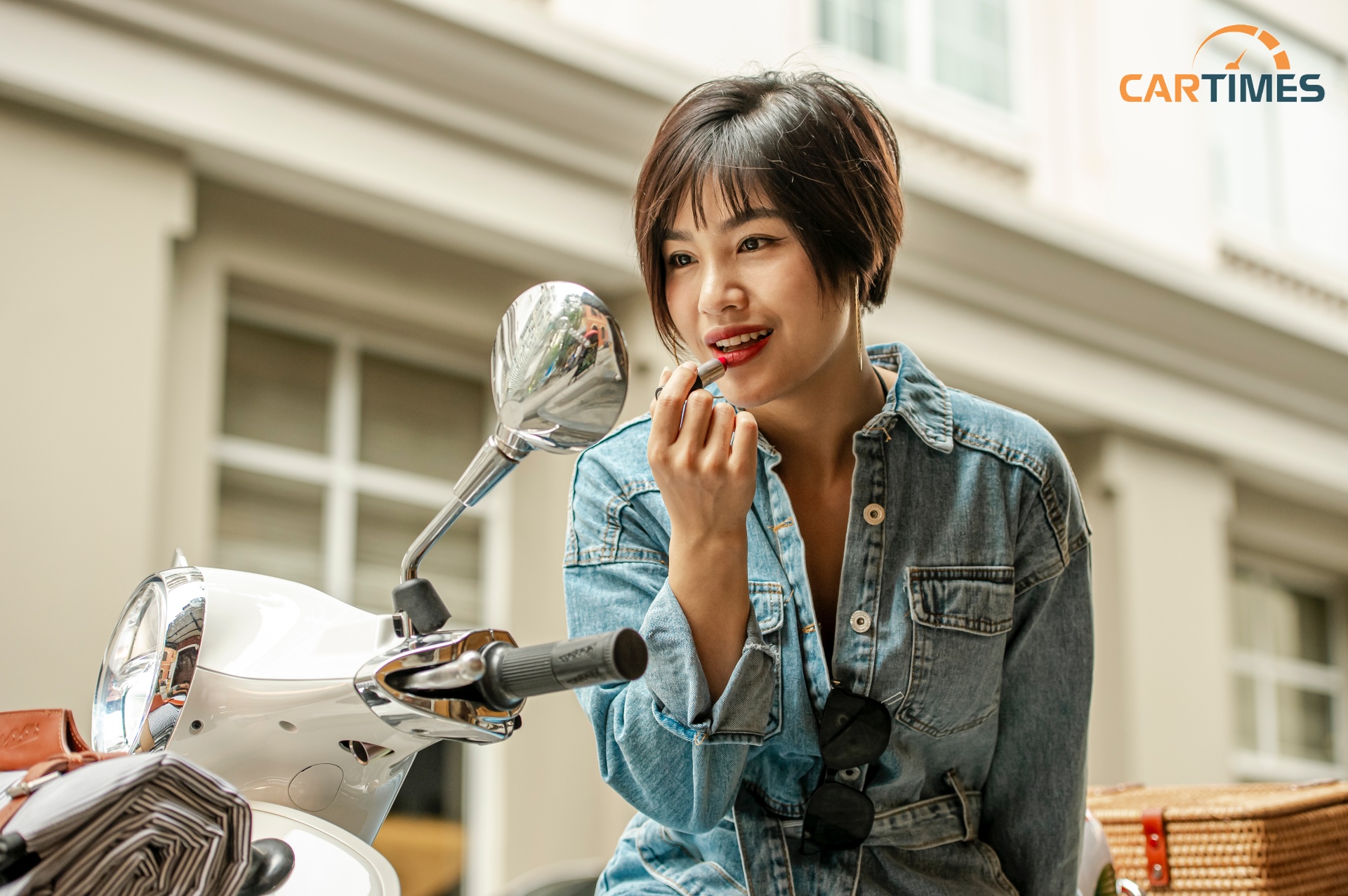 Vespa Picnic hướng tới khách hàng trẻ