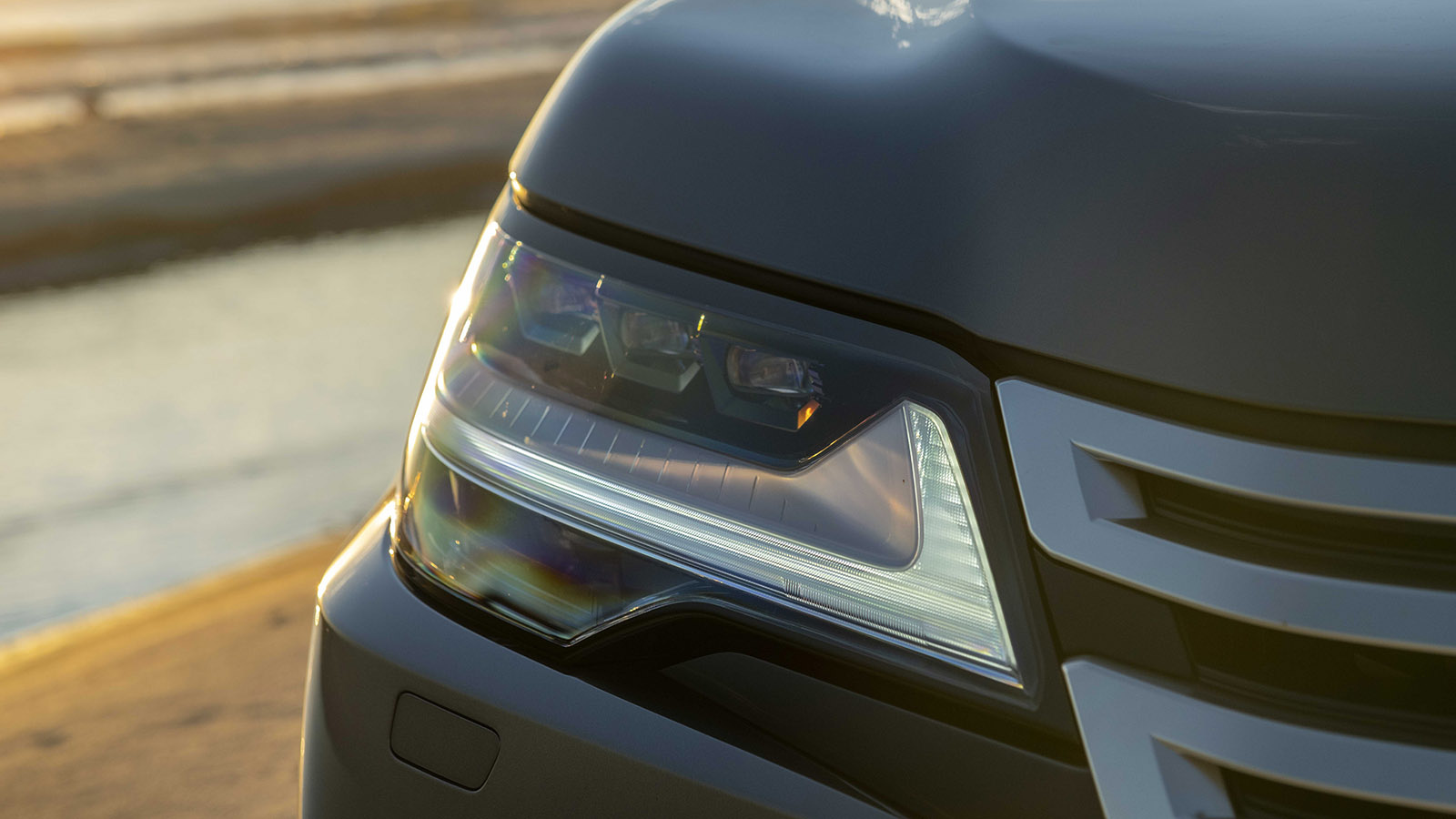 Đèn pha Lexus LX 600