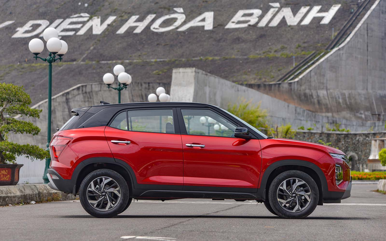 Thân xe Hyundai Creta