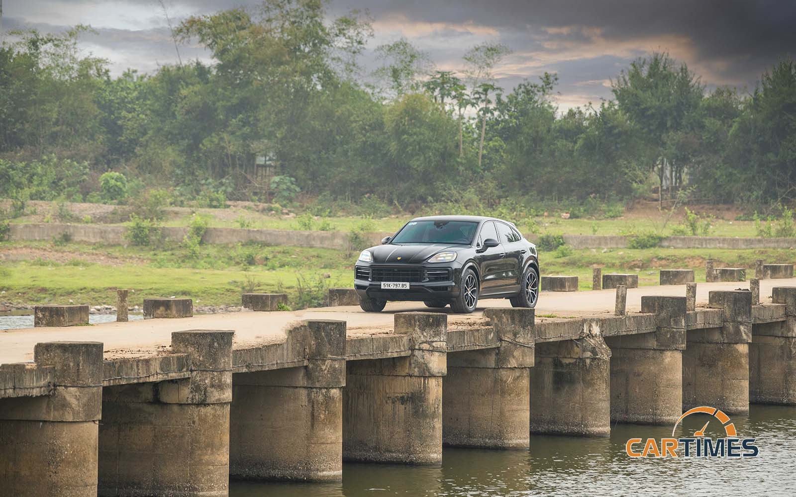 Vận hành Porche Cayenne