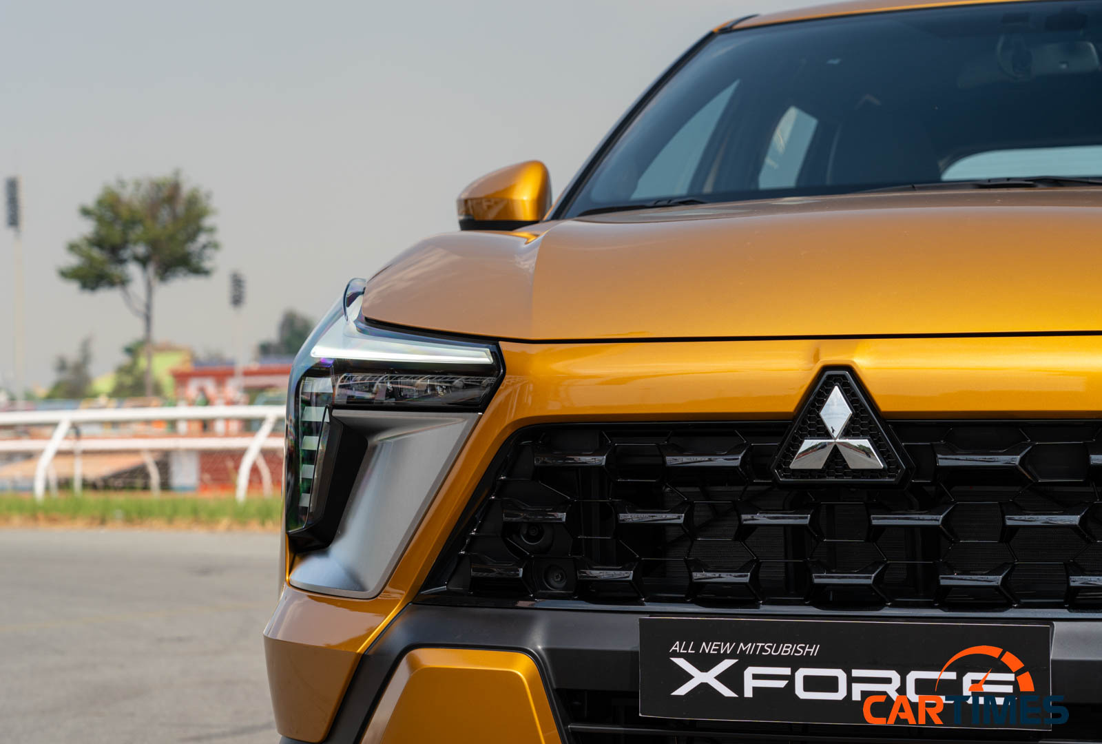 hệ thống đèn chiếu sáng xforce