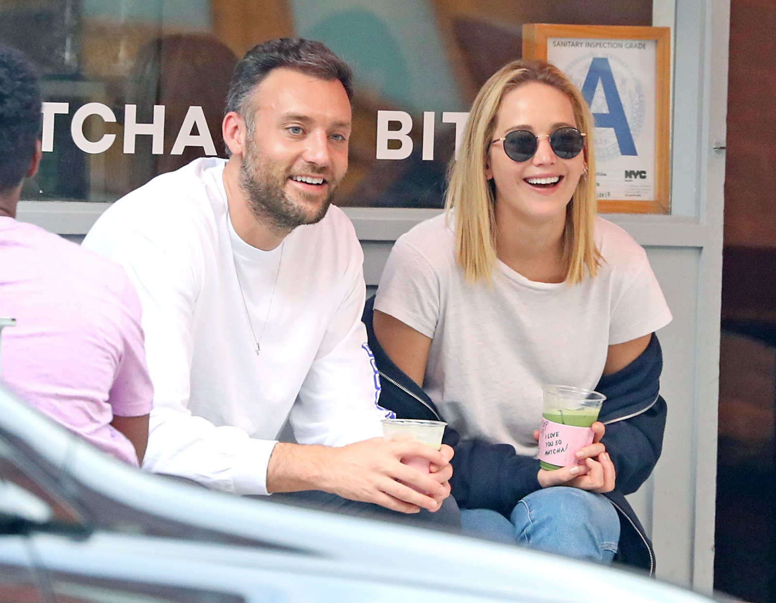 Jennifer Lawrence và chồng Cooke Maroney