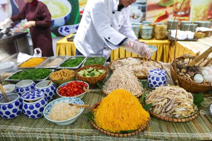 Cận cảnh những đặc sản Việt “chiêu đãi” phóng viên quốc tế 